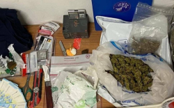 Droga in salotto e camera da letto, finisce in carcere 44enne di Cosenza