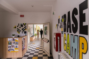 Ripensare la relazione educativa per costruire un futuro migliore: nasce Base Camp Catanzaro