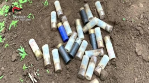Granata e munizioni in terreno, due arresti a Taurianova