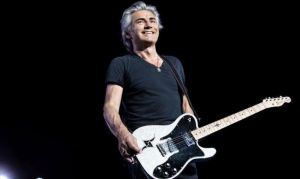 ''Balliamo sul mondo'', nuove promozioni per lo show con le canzoni di Ligabue al Teatro Cilea di Reggio Calabria