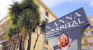Cgil, Cisl e Uil assieme ai lavoratori del Sant'Anna Hospital davanti alla Cittadella regionale