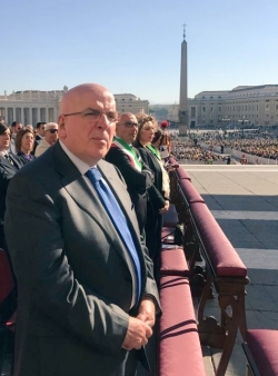 Il Presidente Oliverio alla cerimonia di canonizzazione di Frate Angelo d&rsquo;Acri