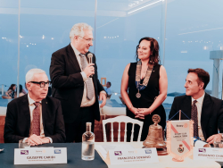 Passaggio della Campagna al Rotary Club di Lamezia Terme: Francesca Suriano &egrave; la nuova Presidente
