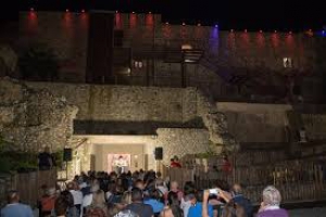 Grande successo per le iniziative estive del Festival Facce da bronzi al Castello Aragonese
