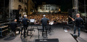 Da oggi a sabato 22 agosto a Caulonia (Reggio Calabria) la 28&ordf; edizione del KAULONIA TARANTELLA FESTIVAL