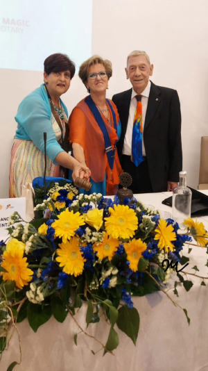 Maria Francesca Valente alla guida del Rotary Club Cosenza Sette Colli