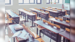 Il 15 ripartono le scuole, Micheli ''istituti possono anticipare o rinviare''