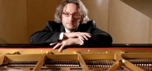 Catanzaro, il tango di Mattia Mistrangelo inaugura la nuova stagione degli Amici della Musica