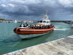 Migranti: nuovo sbarco in Calabria
