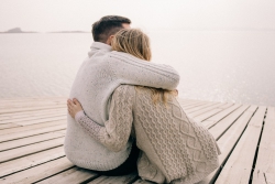 Covid-19: cambiano i legami e si soffre di insonnia, ansia e depressione