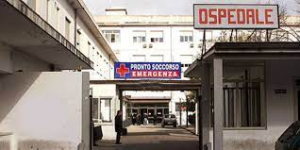 Incidente tra furgoni lungo l&rsquo;A2: ferite quattro persone