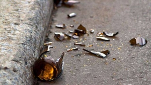 Rissa a Catanzaro Lido: un ragazzo ferito al volto da bottiglia di vetro