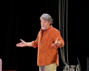 AMA Calabria, a Lamezia Terme divertimento e imprevedibilit&agrave; con Sabina Guzzanti e Giorgio Tirabassi