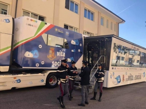 L&rsquo;ITI &ldquo;A. MONACO&rdquo; di Cosenza ospita ''Una Vita da Social'', iniziativa della Polizia Postale