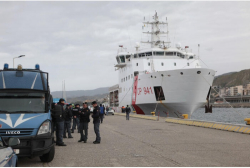 Reggio Calabria, in arrivo nave con oltre 500 migranti