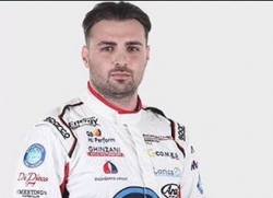 Carrera Cup Italia: il campione in carica Simone Iaquinta pronto ad affrontare la nuova stagione sul circuito del Mugello