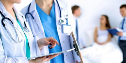 Cura un paziente che poi muore con la medicina alternativa, un arresto a Catanzaro