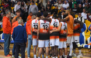 Redel, nona ''meraviglia'' e polemiche