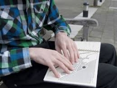 Cerimonia di consegna di una mappa tattile da parte del Club Lions Cosenza Castello Svevo