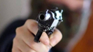 Sorpresi a sparare con una scacciacani