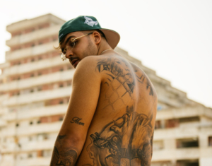 GEOLIER: sabato 16 settembre a Rende per ''IL CORAGGIO DEI BAMBINI SUMMER TOUR''