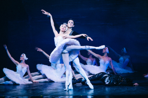 Riparte la stagione teatrale di AMA Calabria con quattro spettacoli ricchi di fascino e mistero