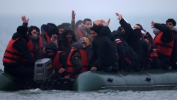 Sbarco a Crotone, arrestati i presunti scafisti