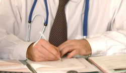 Denunciato falso medico a Reggio Calabria