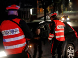 Rende, controlli nelle zone della movida: 10 denunce e 12 segnalazioni