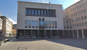 Protesta al Comune di Cosenza causa emergenza abitativa
