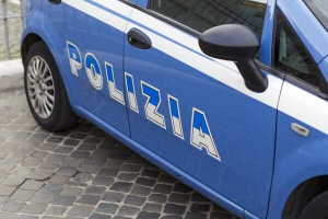 Catanzaro, Polizia: 16 denunce e 3 arresti
