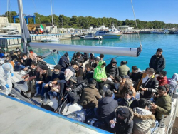 Migranti: nuovo sbarco in Calabria