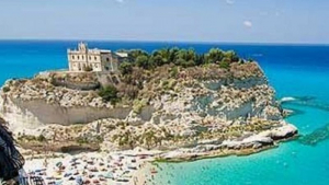 Viaggi e turismo delle radici, domani a Maida riunione dei sindaci del comitato promotore dell'idea progettuale ''Casa Calabria 2023. Progettazione e gestione del viaggio delle radici''