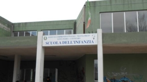 Catanzaro, furto in una scuola