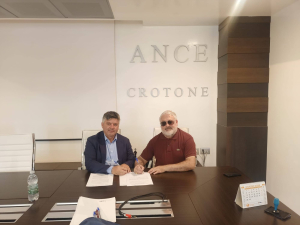 Scuola e impresa insieme per il futuro dei giovani: siglato il partenariato tra il Polo Barlacchi-Lucifero e ANCE Crotone