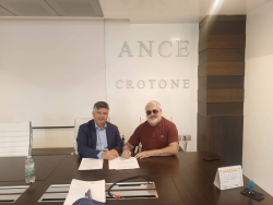Scuola e impresa insieme per il futuro dei giovani: siglato il partenariato tra il Polo Barlacchi-Lucifero e ANCE Crotone