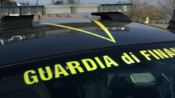 In viaggio con oltre 13 chili di marijuana: un arresto nel reggino