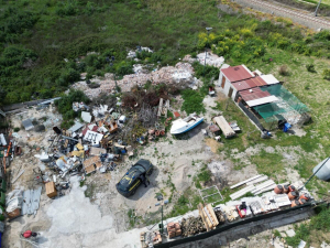 Scoperta discarica abusiva a Crotone