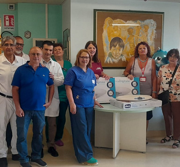 Solidarietà in corsia: donate bilance pesa-neonati alla Pediatria e Neonatologia dell'Ospedale di Lamezia Terme